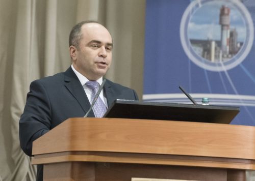 Нового гендиректора ОАО «Гродно Азот» Игоря Ляшенко представили трудовому коллективу