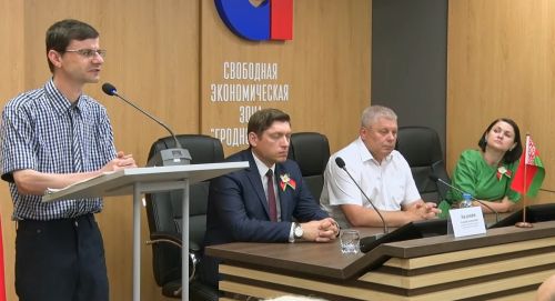 Диалоговая площадка «Дорогами мужества и стойкости» в Гродно: разговор об исторической памяти и современных реалиях прошёл с участием представителей ОАО «Гродно Азот» и филиала «Завод Химволокно»