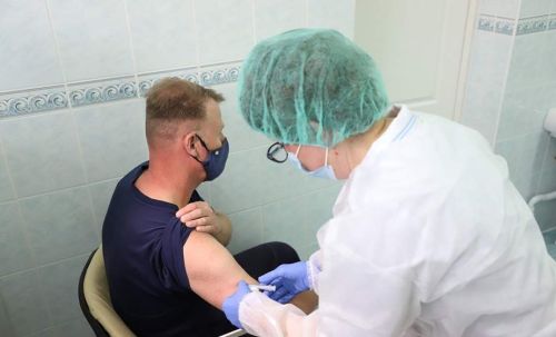 На ОАО «Гродно Азот» началась вакцинация сотрудников против инфекции Covid-19